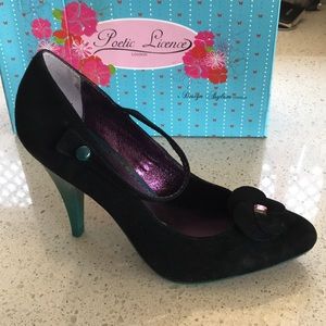 NIB Poetic License Black Suede Mary Jane heels